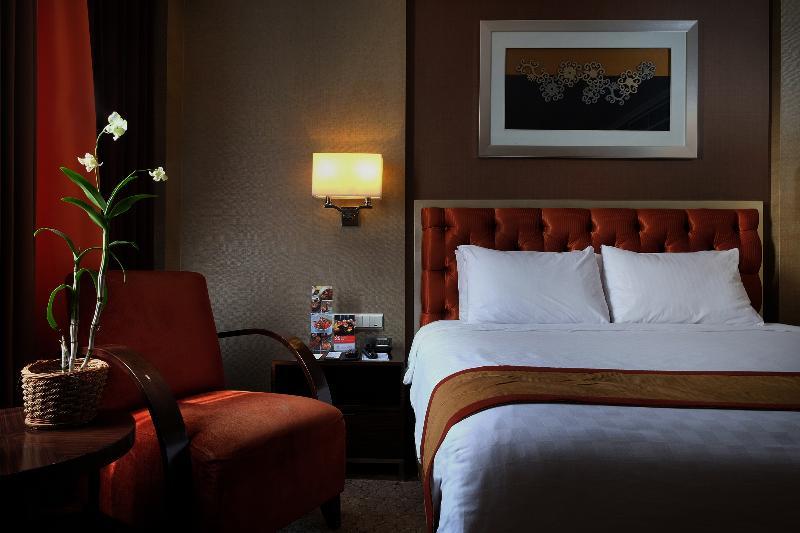 Hotel Ciputra Semarang managed by Swiss-Belhotel International Bagian luar foto